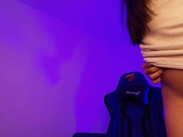 NicolWhitee