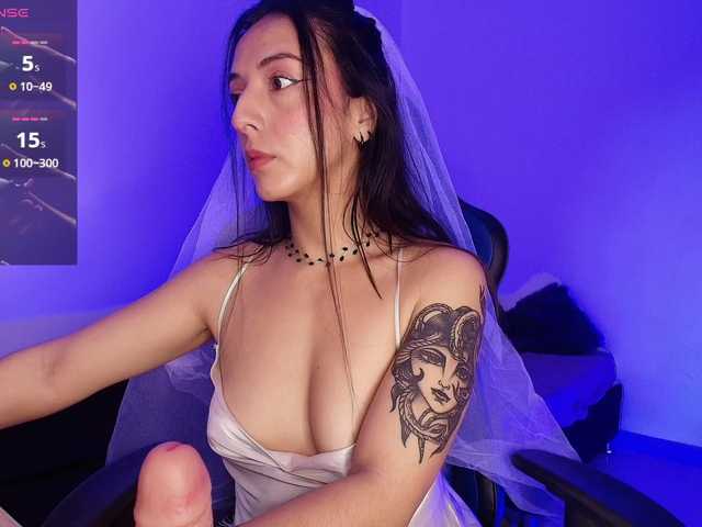NicolWhitee live cam