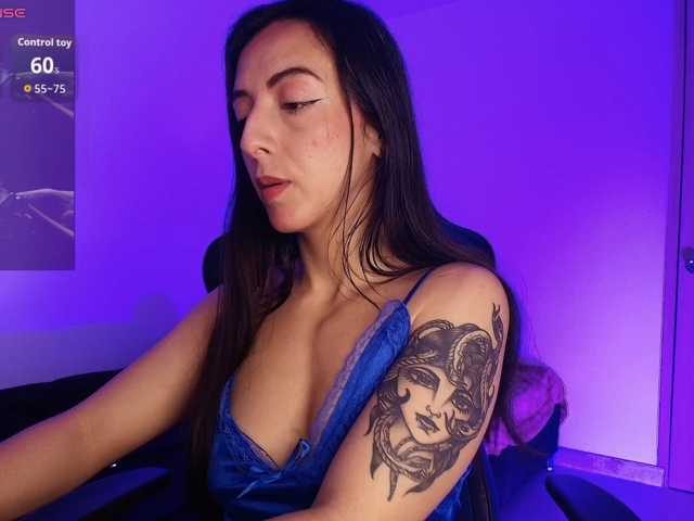 NicolWhitee