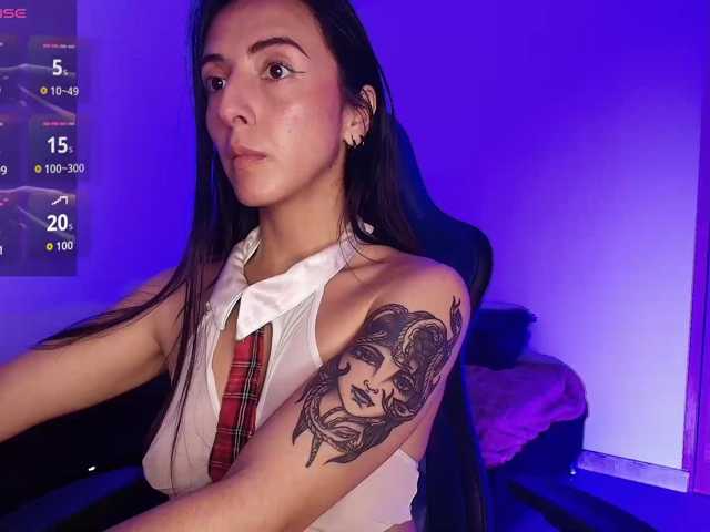 NicolWhitee