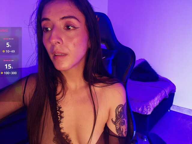 NicolWhitee