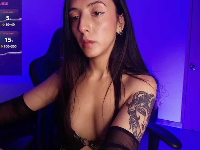 NicolWhitee