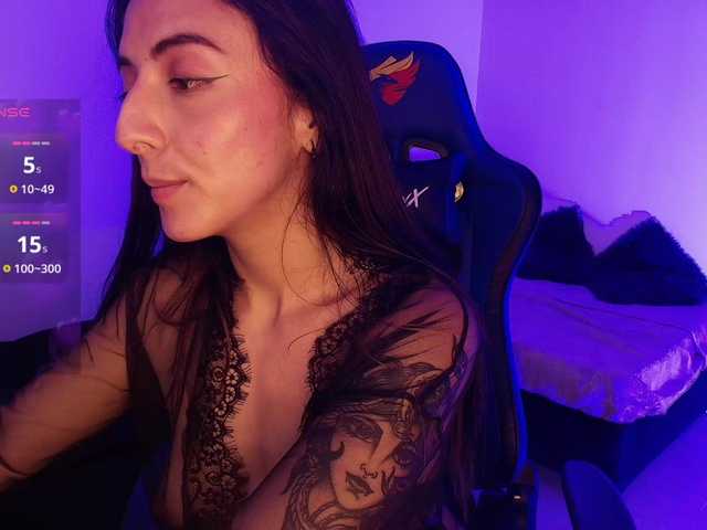 NicolWhitee