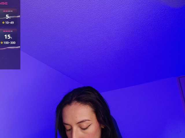 NicolWhitee live cam on BongaCams