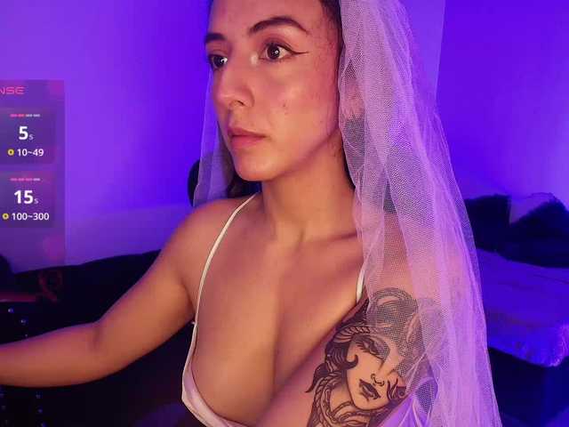 NicolWhitee