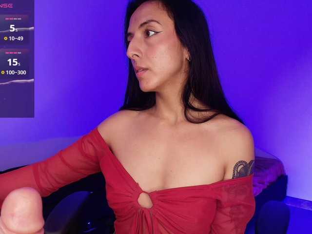 NicolWhitee live cam on BongaCams