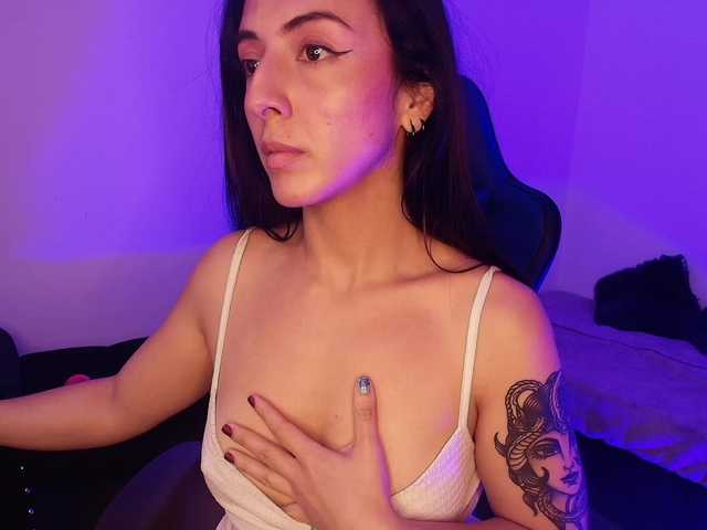 NicolWhitee