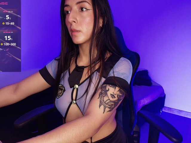 NicolWhitee