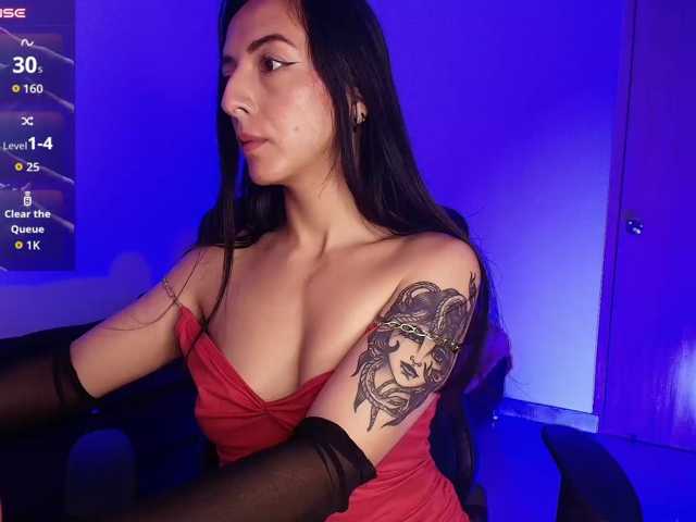 NicolWhitee