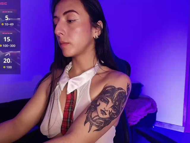 NicolWhitee