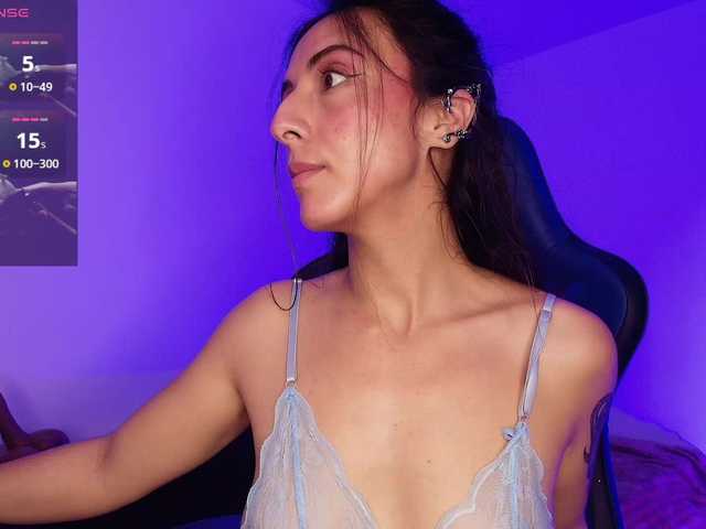 NicolWhitee live cam on BongaCams