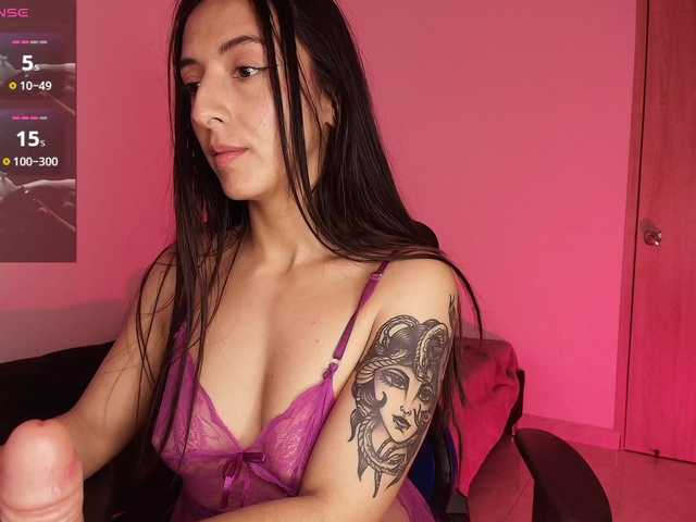 NicolWhitee live cam preview