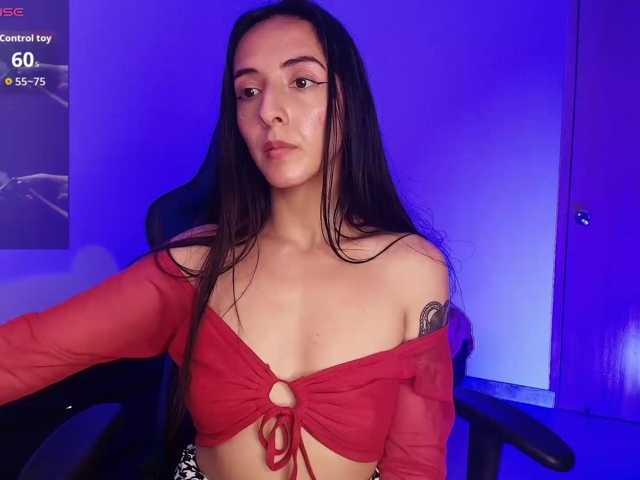 NicolWhitee live cam on BongaCams