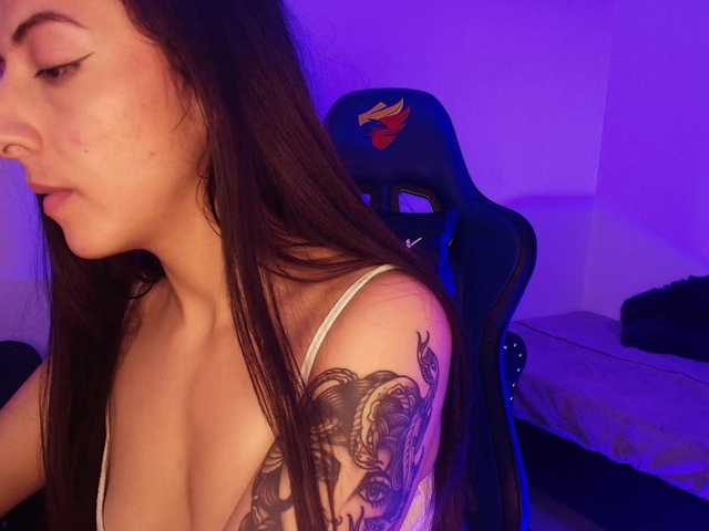 NicolWhitee