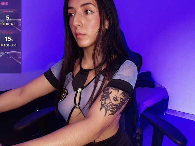 NicolWhitee