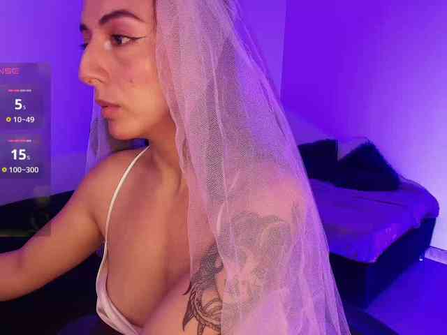 NicolWhitee