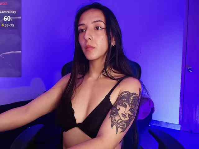 NicolWhitee