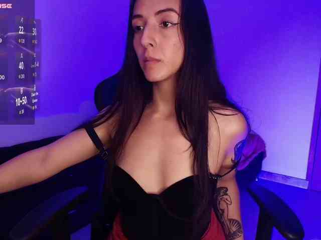NicolWhitee