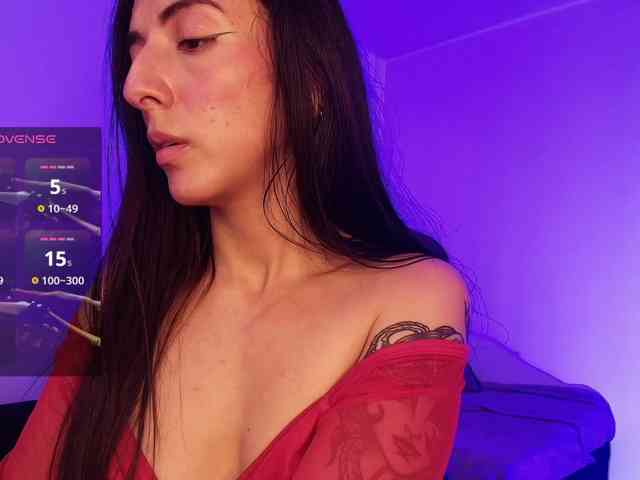 NicolWhitee webcam