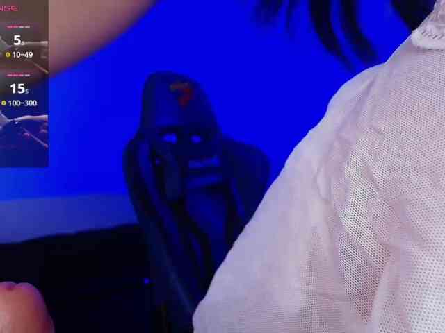 NicolWhitee webcam