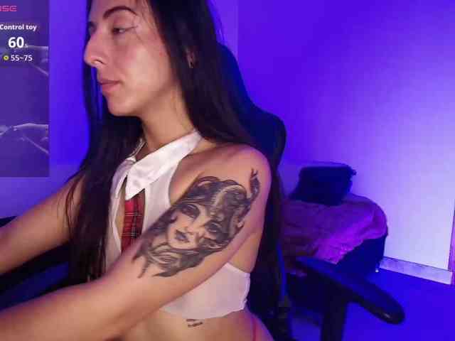 NicolWhitee