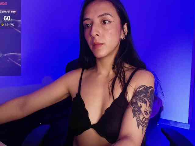 NicolWhitee