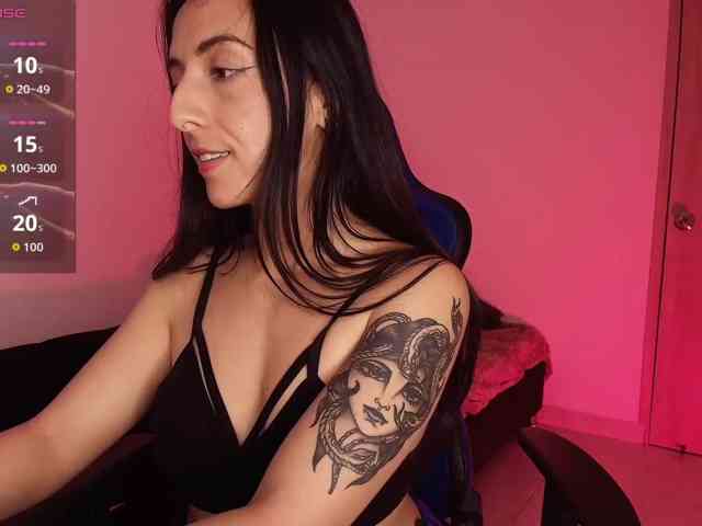 NicolWhitee