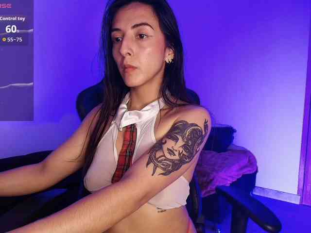 NicolWhitee