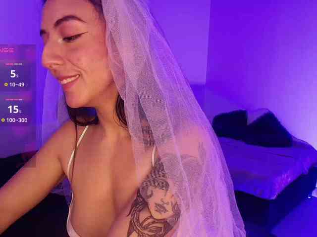 NicolWhitee
