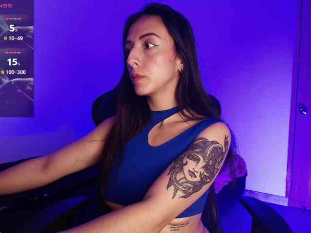NicolWhitee