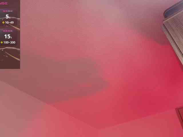 NicolWhitee webcam
