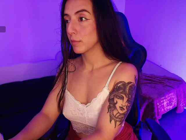 NicolWhitee