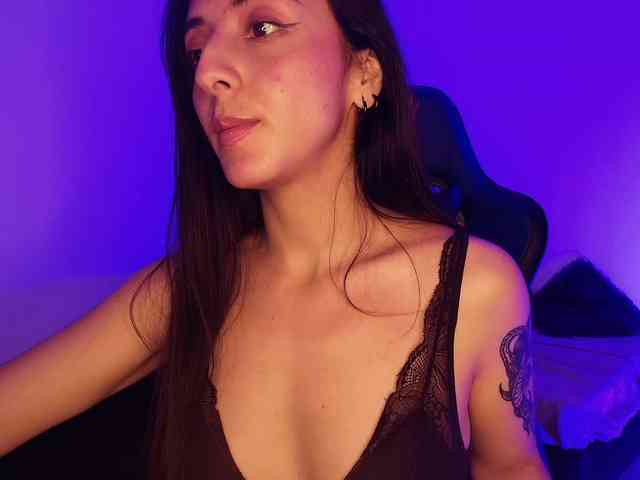 NicolWhitee