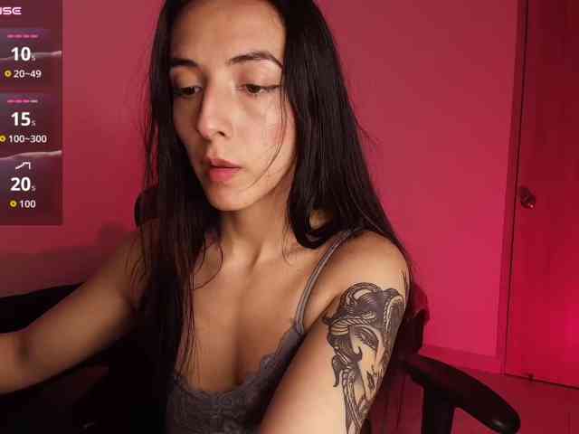 NicolWhitee
