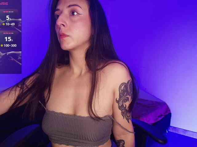 Modelo: NicolWhitee