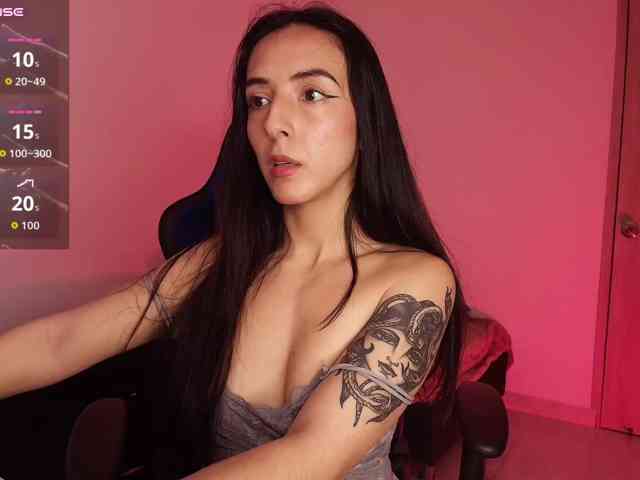 NicolWhitee