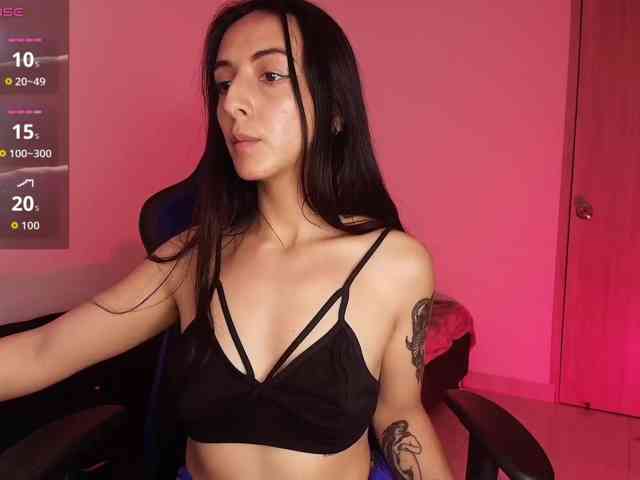NicolWhitee