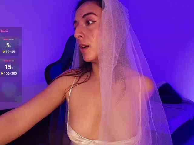 NicolWhitee