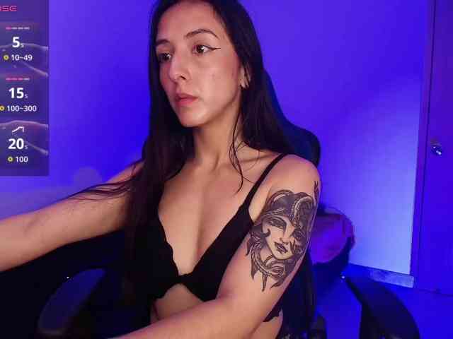 NicolWhitee