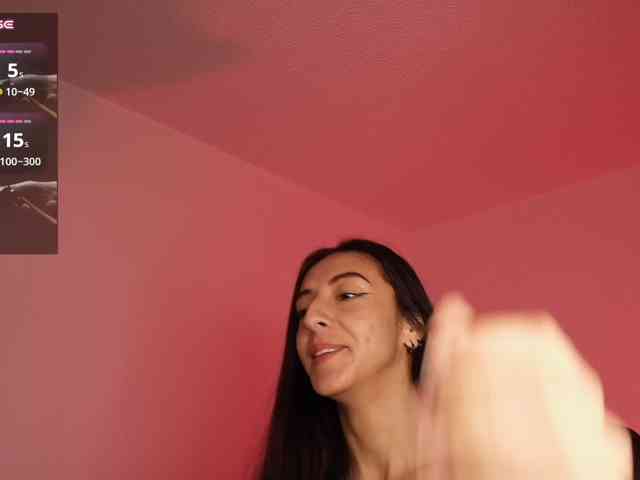 NicolWhitee webcam