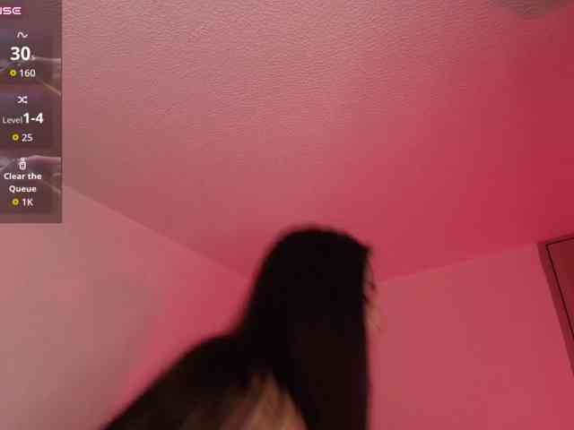 NicolWhitee