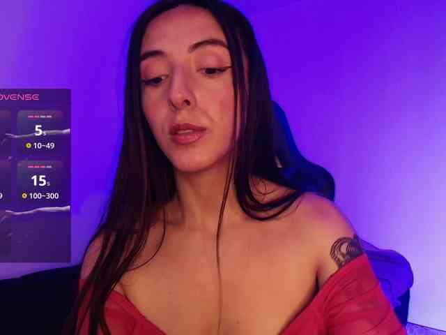 NicolWhitee webcam