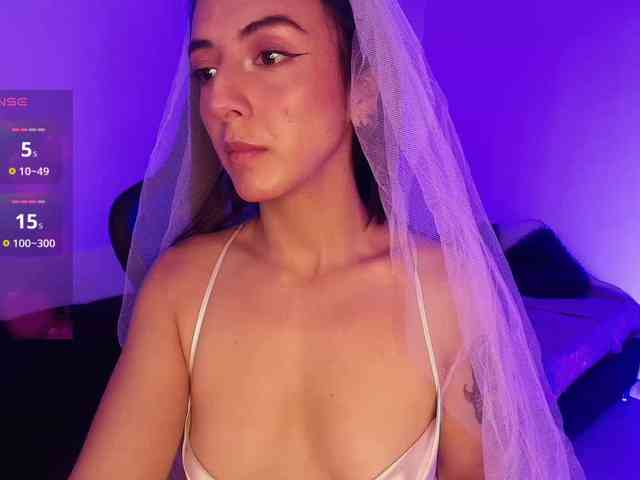 NicolWhitee