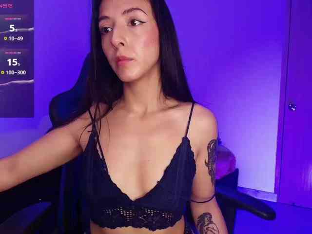 NicolWhitee