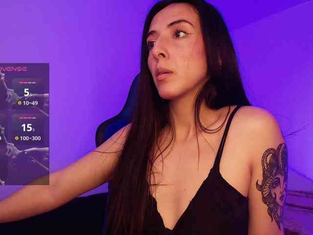 NicolWhitee webcam