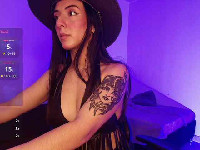NicolWhitee