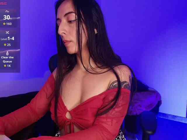 NicolWhitee