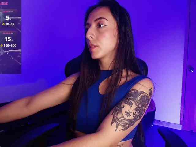 NicolWhitee