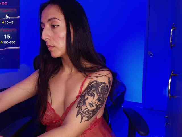 Modelo: NicolWhitee