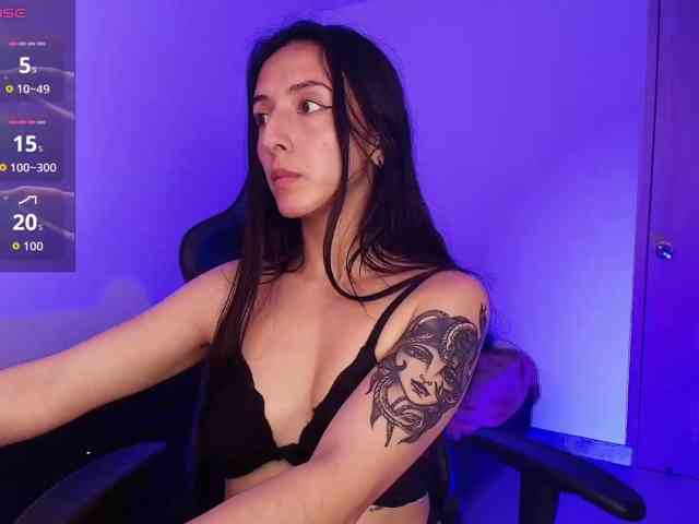 NicolWhitee